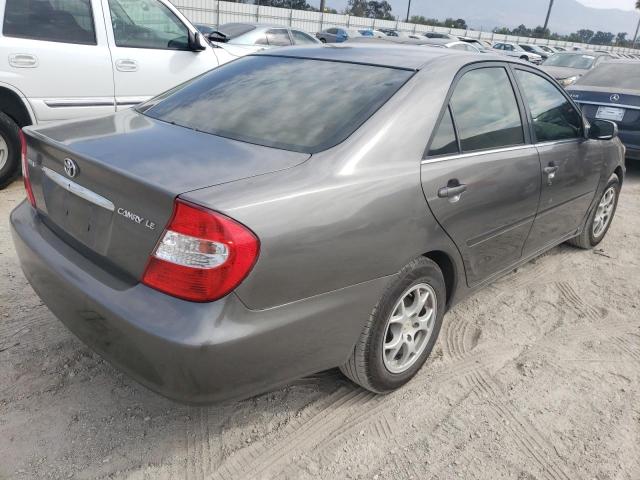 Photo 4 from auction – 2002 TOYOTA CAMRY LE with VIN JTDBE32K520025232