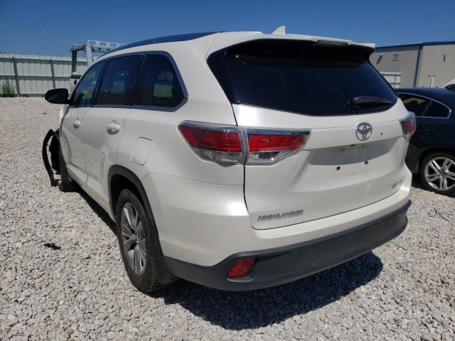 Photo 3 from auction – 2015 TOYOTA HIGHLANDER with VIN 5TDJKRFH5FS203651