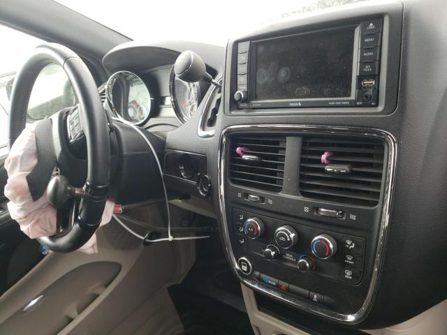 Photo 9 from auction – 2017 DODGE GRAND CARA with VIN 2C4RDGCGXHR746356