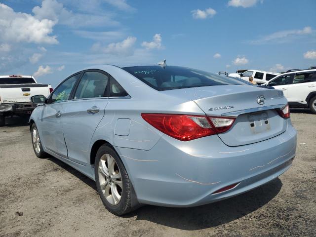Photo 3 from auction – 2013 HYUNDAI SONATA SE with VIN 5NPEC4AC1DH565167