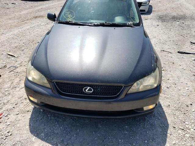 Photo 7 from auction – 2002 LEXUS IS 300 SPO with VIN JTHED192920045640