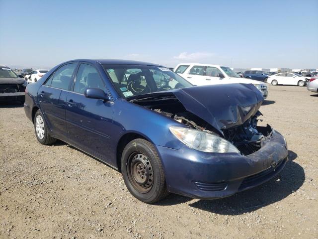 TOYOTA CAMRY LE 2005 with VIN 4T1BE32K55U419872 - Photo from auction
