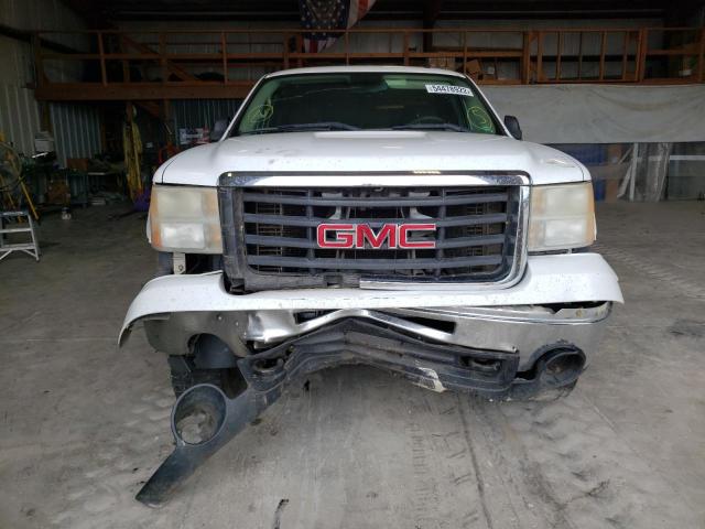 Photo 9 from auction – 2008 GMC SIERRA C25 with VIN 1GTHC29678E211269