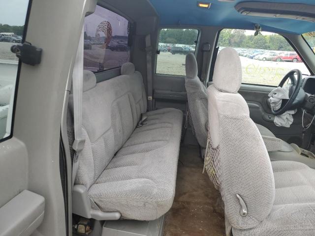 Photo 6 from auction – 1999 CHEVROLET 1500 with VIN 2GCEC19RXW1155477