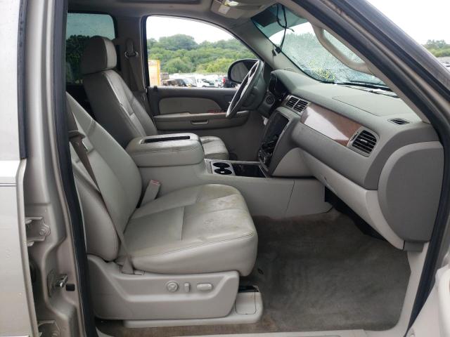 Photo 5 from auction – 2008 GMC YUKON with VIN 1GKFK13028R252219