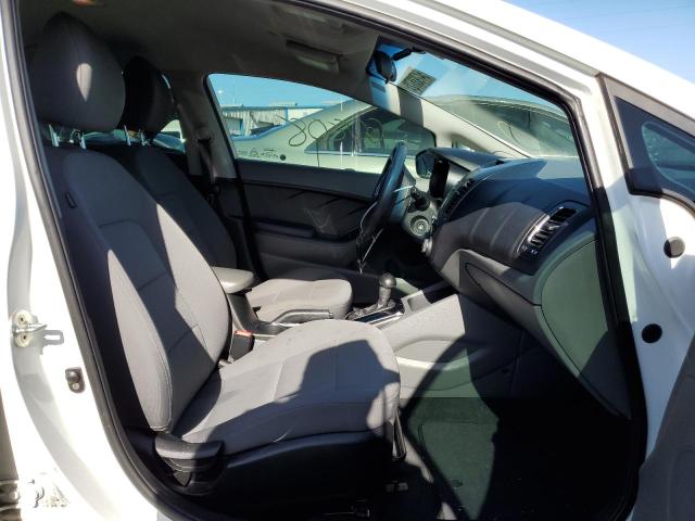 Photo 5 from auction – 2018 KIA FORTE LX with VIN 3KPFK4A79JE219975