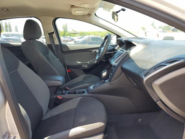 Photo 5 from auction – 2014 FORD FOCUS SE with VIN 1FADP3K25EL340219