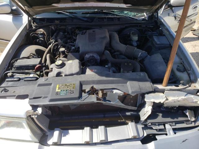 Photo 7 from auction – 2004 MERCURY GRAND MARQ with VIN 2MEFM74W44X615050