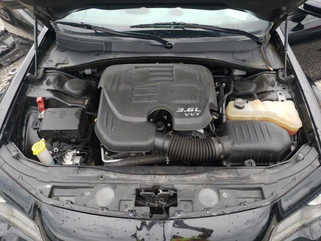 Photo 7 from auction – 2019 CHRYSLER 300 TOURIN with VIN 2C3CCAAG5KH589975