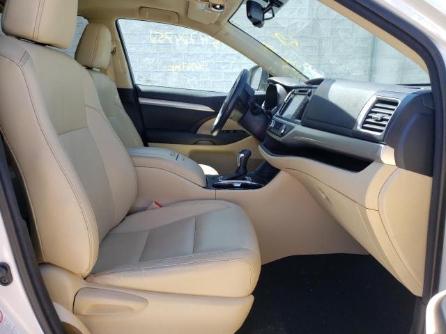 Photo 5 from auction – 2015 TOYOTA HIGHLANDER with VIN 5TDJKRFH5FS203651