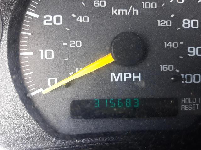 Photo 8 from auction – 1998 GMC SONOMA with VIN 1GTCS19X7W8508537