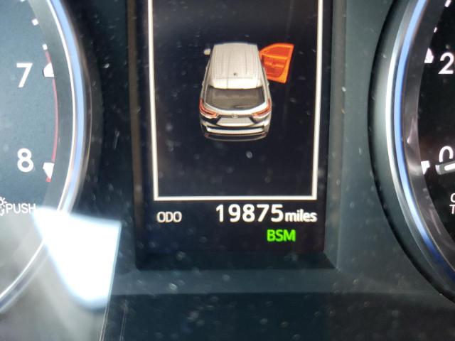 Photo 8 from auction – 2018 TOYOTA HIGHLANDER with VIN 5TDKZRFH4JS545388