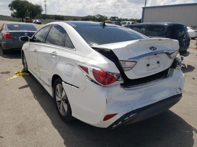 Photo 3 from auction – 2011 HYUNDAI SONATA HYB with VIN KMHEC4A41BA007103