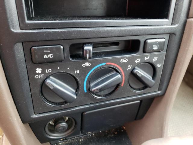 Photo 9 from auction – 1997 TOYOTA CAMRY CE with VIN 4T1BF22K6VU910278