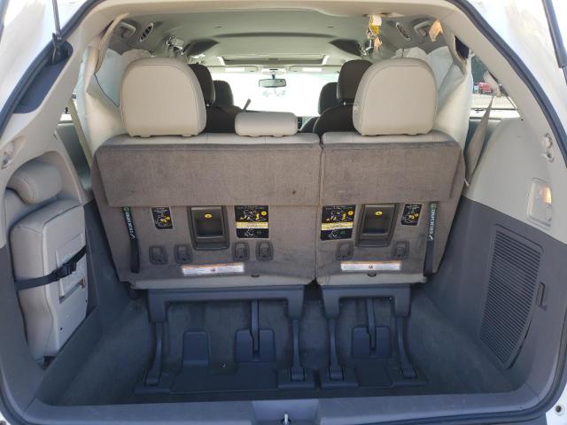 Photo 9 from auction – 2015 TOYOTA SIENNA XLE with VIN 5TDYK3DC4FS654346