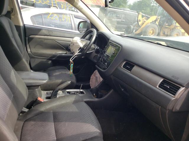 Photo 5 from auction – 2014 MITSUBISHI OUTLANDER with VIN JA4AZ3A39EZ013928