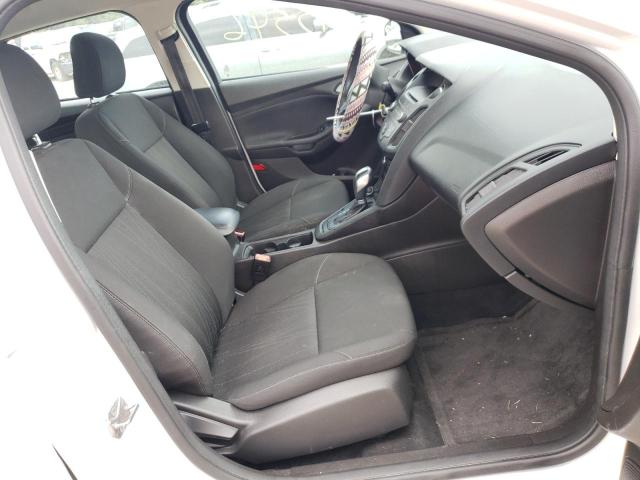 Photo 5 from auction – 2016 FORD FOCUS SE with VIN 1FADP3F2XGL365193