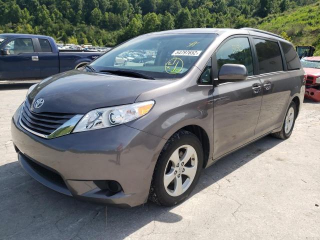 Photo 2 from auction – 2017 TOYOTA SIENNA LE with VIN 5TDKZ3DC5HS777111