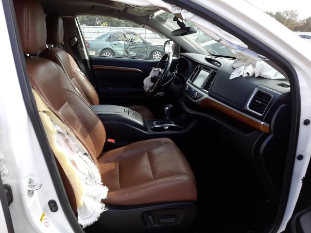 Photo 5 from auction – 2018 TOYOTA HIGHLANDER with VIN 5TDDZRFH9JS804479