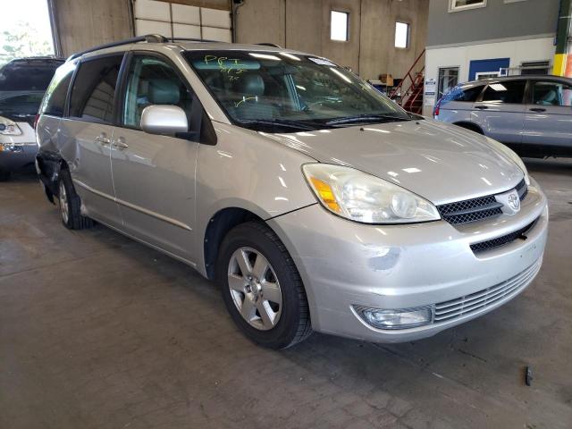 TOYOTA SIENNA XLE 2004 with VIN 5TDZA22C64S032364 - Photo from auction