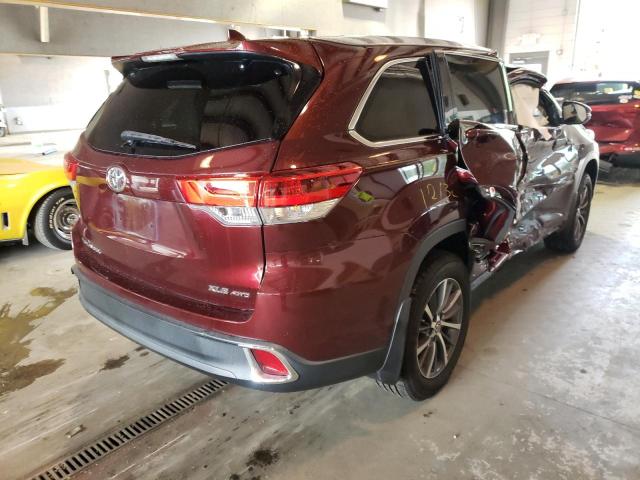 Photo 4 from auction – 2017 TOYOTA HIGHLANDER with VIN 5TDJZRFH1HS380874