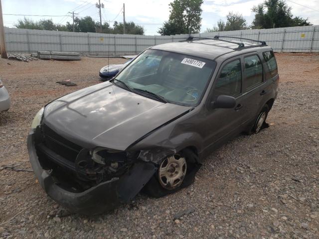 Photo 2 from auction – 2005 FORD ESCAPE XLS with VIN 1FMYU02Z55KC71663