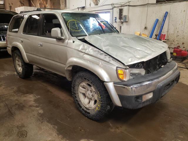 TOYOTA 4RUNNER SR 2000 with VIN JT3HN86R7Y0271078 - Photo from auction