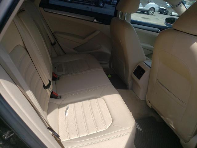 Photo 6 from auction – 2015 VOLKSWAGEN PASSAT SE with VIN 1VWBT7A36FC069250