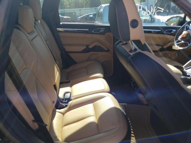 Photo 6 from auction – 2015 PORSCHE CAYENNE SE with VIN WP1AE2A21FLA53801