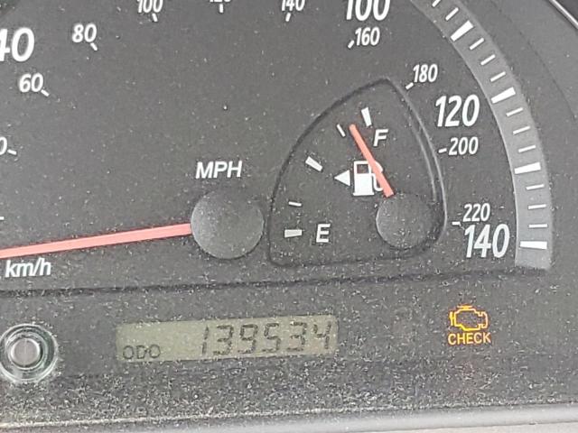 Photo 8 from auction – 2003 TOYOTA CAMRY LE with VIN 4T1BE30K73U641409
