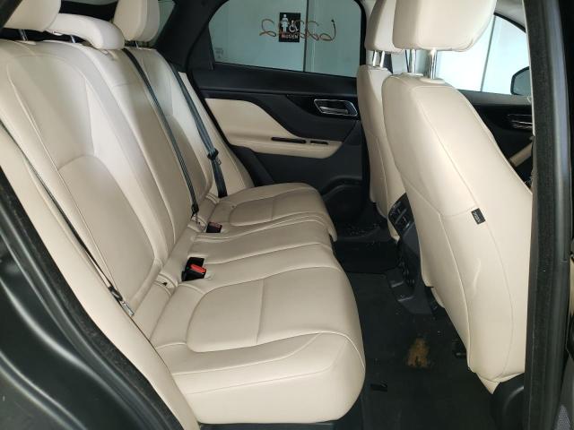 Photo 6 from auction – 2017 JAGUAR F-PACE PRE with VIN SADCJ2BV9HA083047