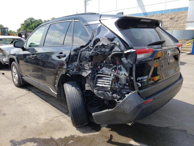 Photo 3 from auction – 2019 TOYOTA RAV4 XLE with VIN JTMP1RFVXKD005091