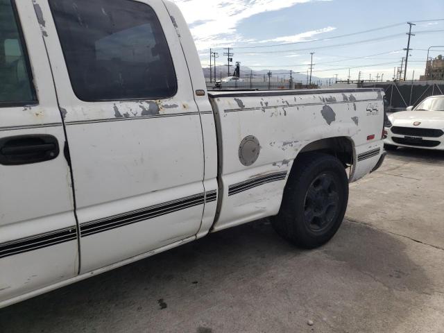 Photo 9 from auction – 2002 CHEVROLET SILVERADO with VIN 2GCEC19V321232021