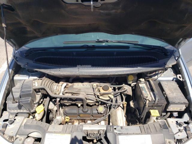 Photo 7 from auction – 2004 CHRYSLER TOWN & COU with VIN 1C4GP45R34B579990