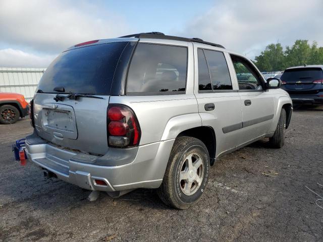 Photo 4 from auction – 2005 CHEVROLET TRAILBLAZE with VIN 1GNDS13S752302807