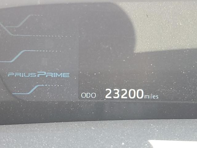 Photo 8 from auction – 2018 TOYOTA PRIUS PRIM with VIN JTDKARFP8J3092604