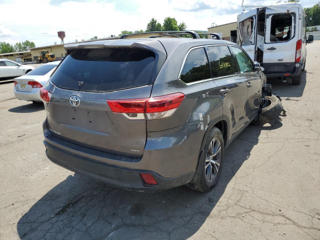 Photo 4 from auction – 2019 TOYOTA HIGHLANDER with VIN 5TDBZRFH9KS709249