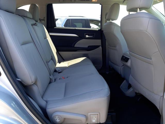 Photo 6 from auction – 2015 TOYOTA HIGHLANDER with VIN 5TDJKRFH2FS223016