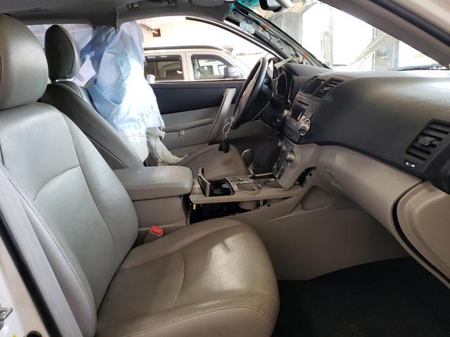 Photo 5 from auction – 2012 TOYOTA HIGHLANDER with VIN 5TDBK3EH5CS140467