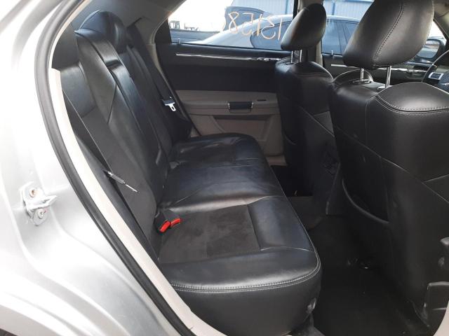 Photo 6 from auction – 2007 CHRYSLER 300C with VIN 2C3KA63H47H898459