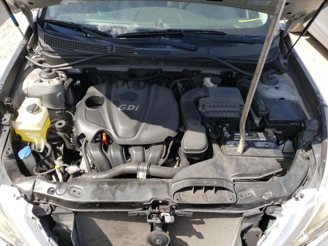 Photo 7 from auction – 2011 HYUNDAI SONATA SE with VIN 5NPEC4AC0BH074067
