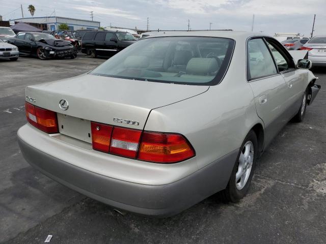 Photo 4 from auction – 1999 LEXUS ES 300 with VIN JT8BF28G3X0159995