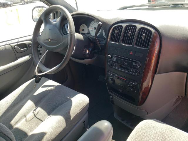 Photo 9 from auction – 2004 CHRYSLER TOWN & COU with VIN 1C4GP45R34B579990