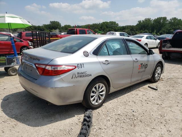 Photo 4 from auction – 2017 TOYOTA CAMRY LE with VIN 4T1BF1FK5HU762522