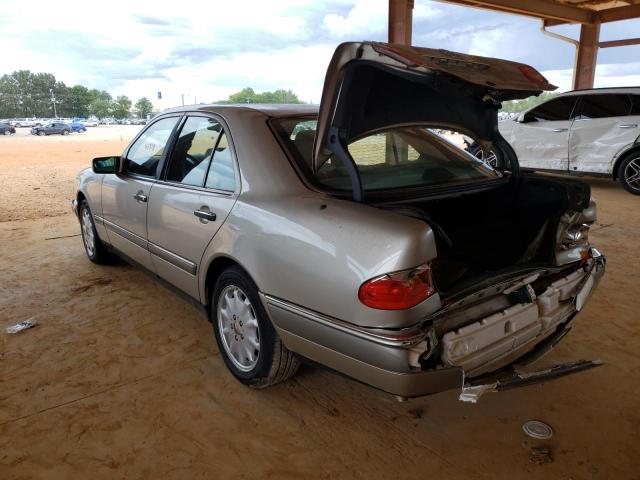 Photo 3 from auction – 1996 MERCEDES-BENZ E 320 with VIN WDBJF55F0TJ020968