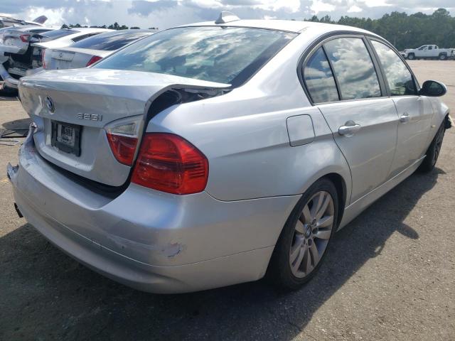 Photo 4 from auction – 2006 BMW 325 I with VIN WBAVB13596KX37155