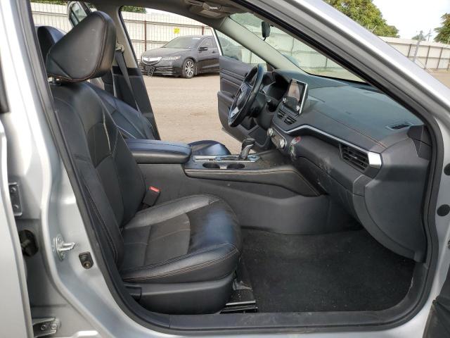 Photo 5 from auction – 2019 NISSAN ALTIMA SR with VIN 1N4BL4CW9KN322591