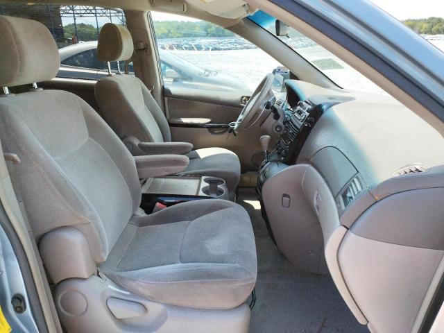 Photo 5 from auction – 2004 TOYOTA SIENNA CE with VIN 5TDZA23C64S106414