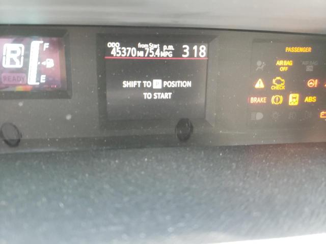 Photo 8 from auction – 2014 TOYOTA PRIUS C with VIN JTDKDTB32E1061843