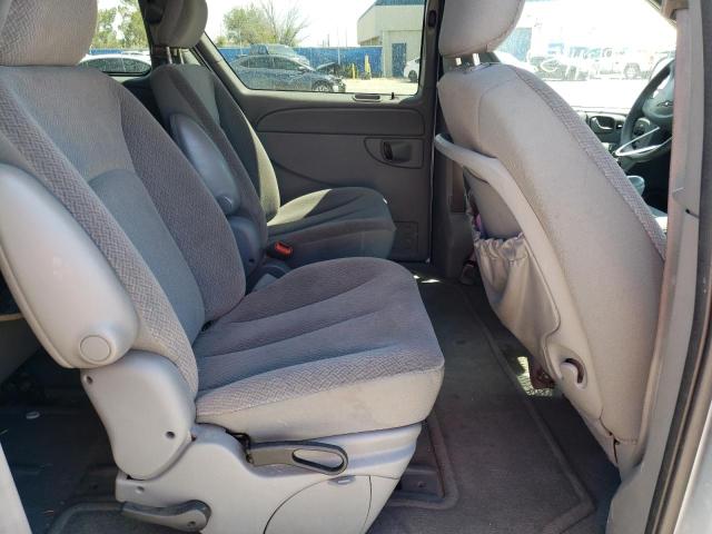 Photo 6 from auction – 2004 CHRYSLER TOWN & COU with VIN 1C4GP45R34B579990